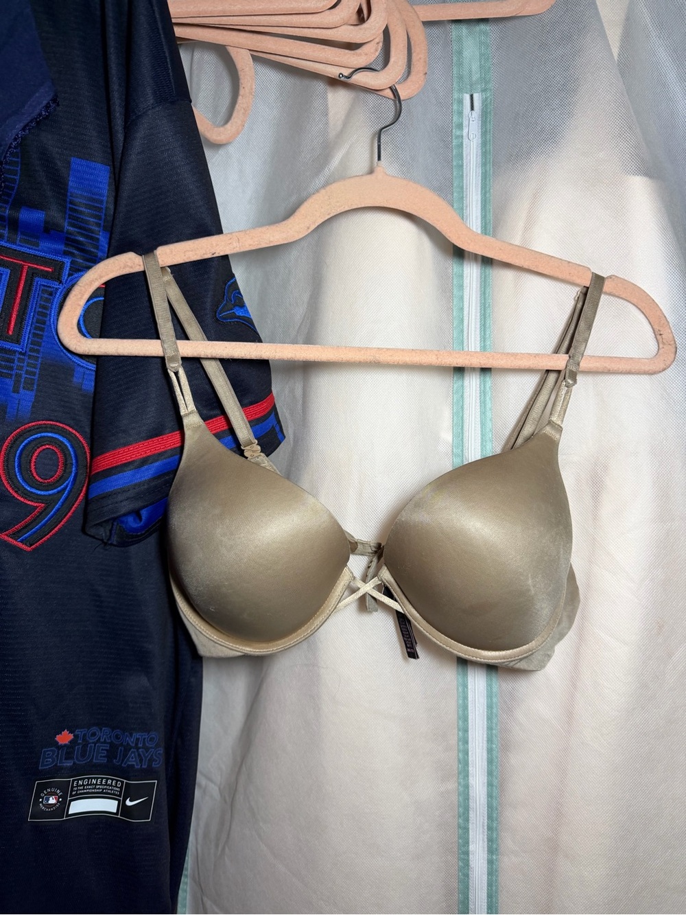 Victoria's Secret Nude Bombshell Push-Up Bra